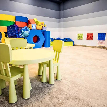 B 402 By Interhome * Колобжег